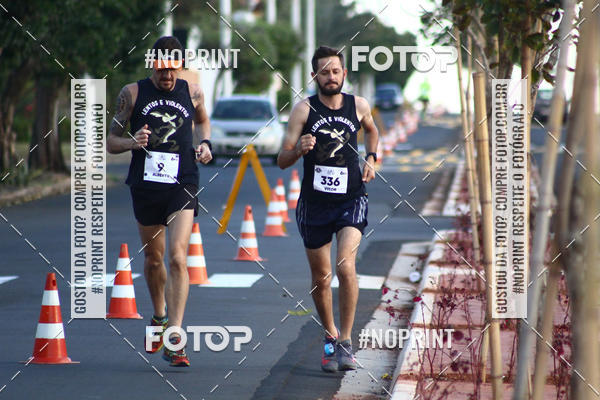 Buy your photos of the eventCastelinho Sunset Run on Fotop