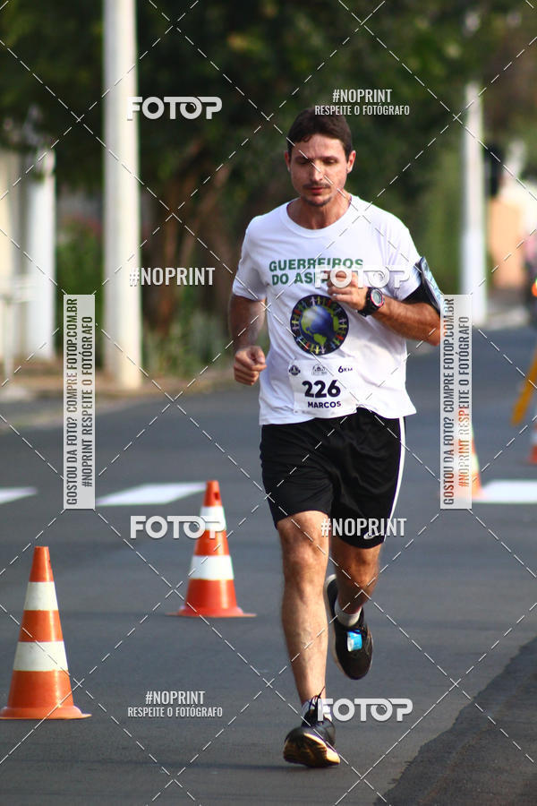 Buy your photos of the eventCastelinho Sunset Run on Fotop