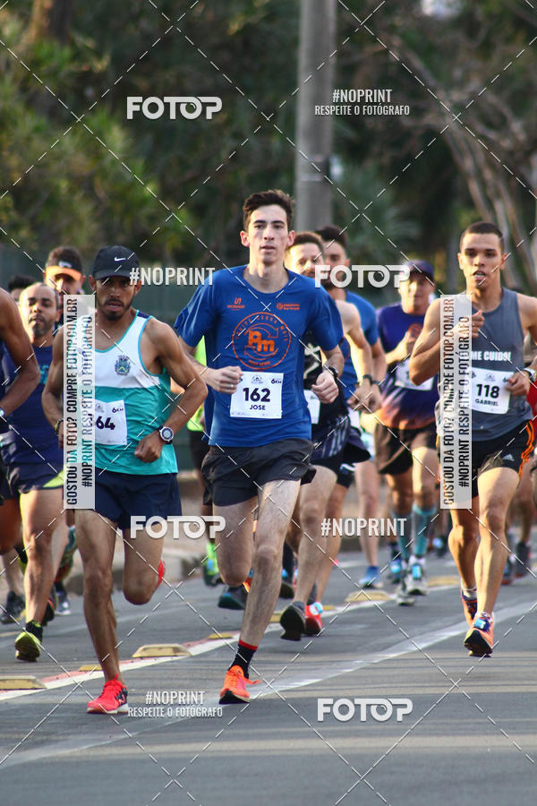 Buy your photos of the eventCastelinho Sunset Run on Fotop