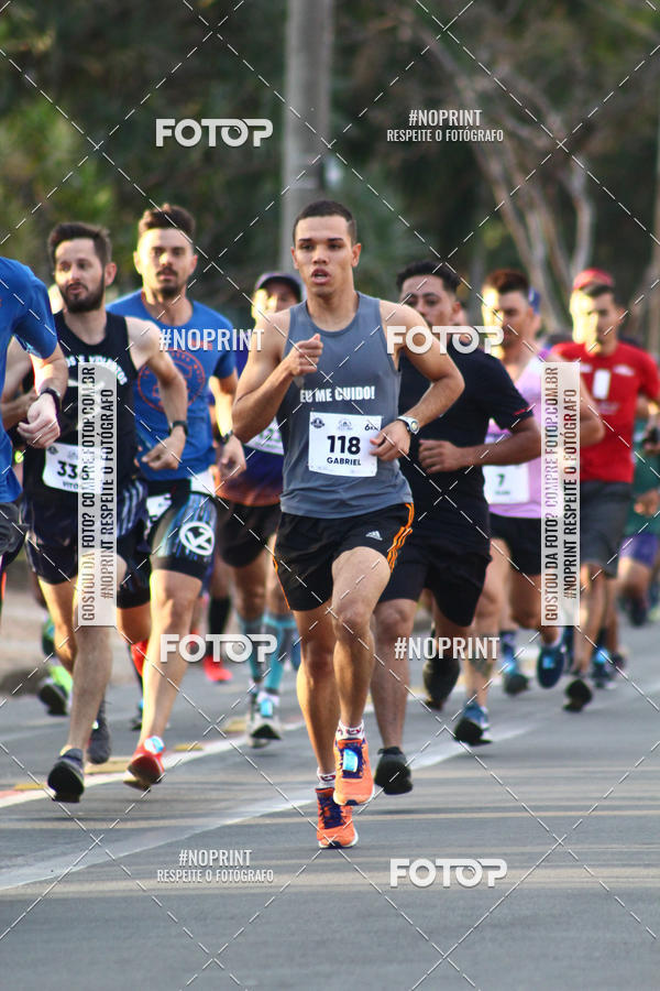 Buy your photos of the eventCastelinho Sunset Run on Fotop