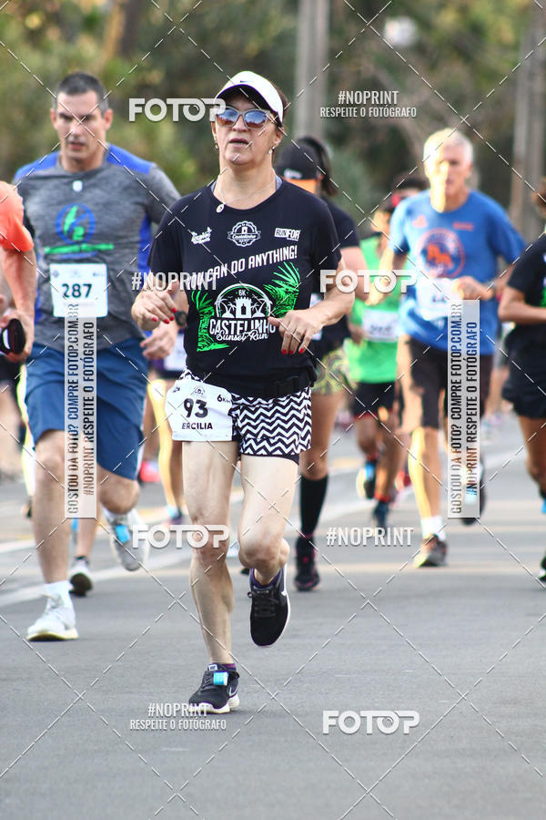 Buy your photos of the eventCastelinho Sunset Run on Fotop