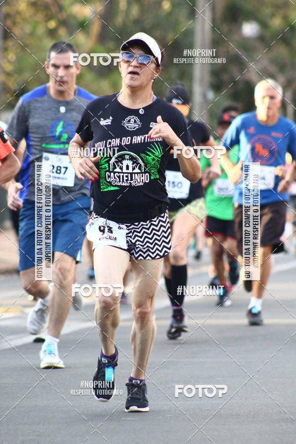 Buy your photos of the eventCastelinho Sunset Run on Fotop