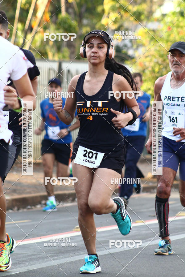 Buy your photos of the eventCastelinho Sunset Run on Fotop