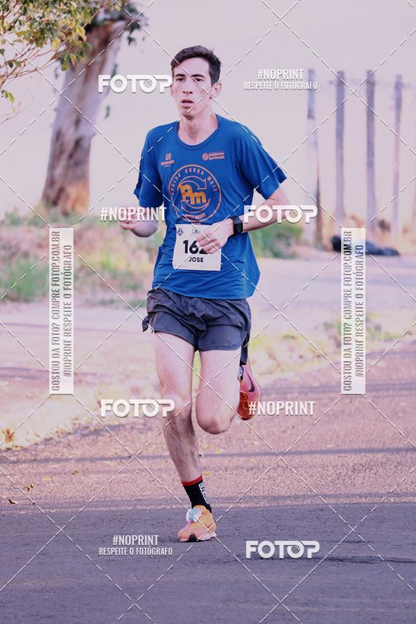 Buy your photos of the eventCastelinho Sunset Run on Fotop