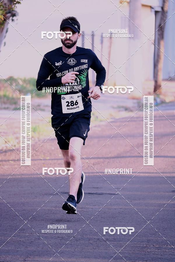 Buy your photos of the eventCastelinho Sunset Run on Fotop