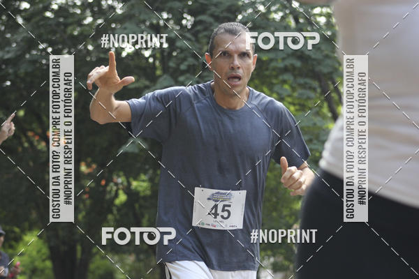 Buy your photos of the eventCorrida Treino de Aniversrio Galo 111 Anos on Fotop