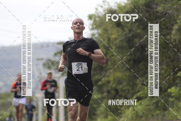 Buy your photos of the eventCorrida Treino de Anivers�rio Galo 111 Anos on Fotop