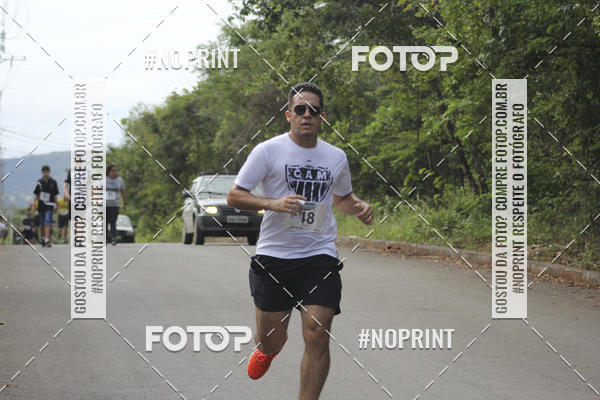 Buy your photos of the eventCorrida Treino de Anivers�rio Galo 111 Anos on Fotop