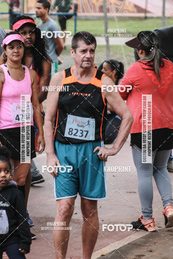 Buy your photos of the eventPscoa Run - Treino Solidrio em prol da APAE on Fotop
