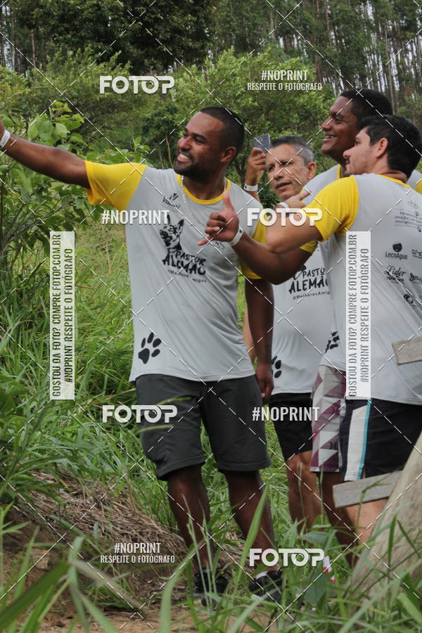 Buy your photos of the eventTrein�o Eu na Montanha Etapa Pastor Alem�o on Fotop