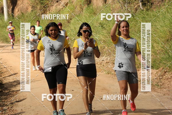 Buy your photos of the eventTrein�o Eu na Montanha Etapa Pastor Alem�o on Fotop