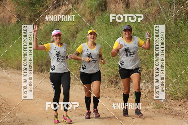 Buy your photos of the eventTrein�o Eu na Montanha Etapa Pastor Alem�o on Fotop