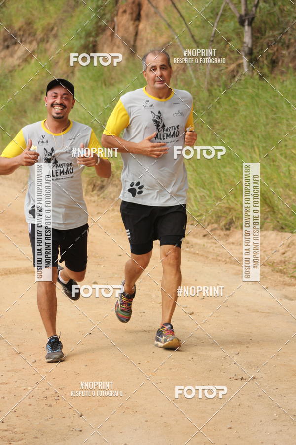 Buy your photos of the eventTrein�o Eu na Montanha Etapa Pastor Alem�o on Fotop