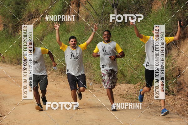 Buy your photos of the eventTrein�o Eu na Montanha Etapa Pastor Alem�o on Fotop