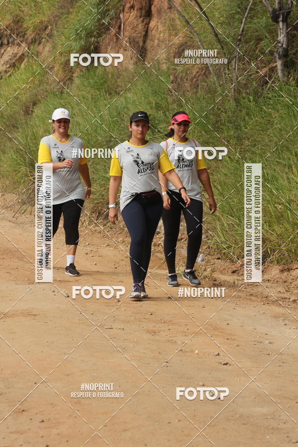 Buy your photos of the eventTrein�o Eu na Montanha Etapa Pastor Alem�o on Fotop