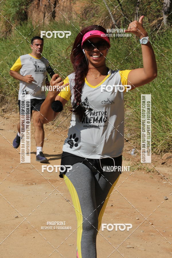 Buy your photos of the eventTrein�o Eu na Montanha Etapa Pastor Alem�o on Fotop