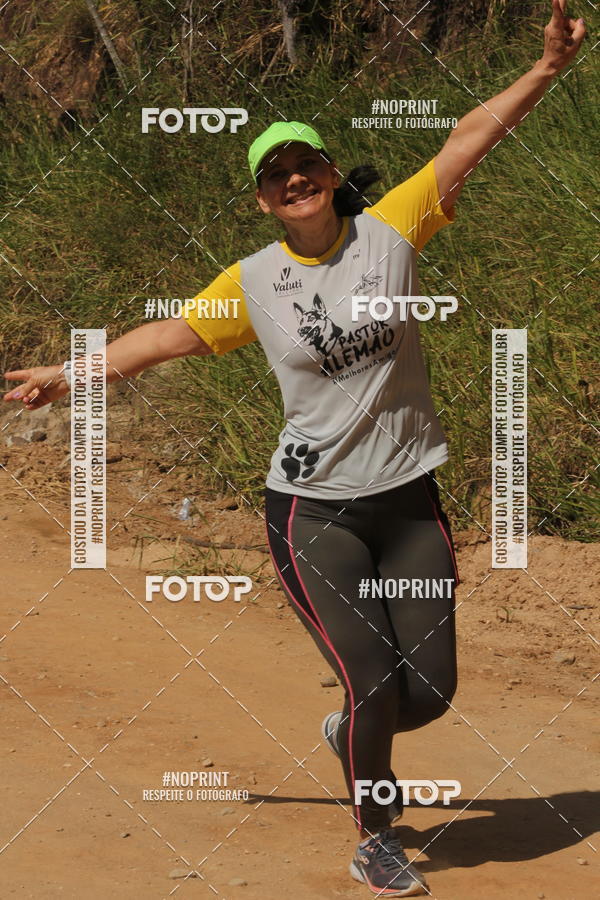 Buy your photos of the eventTrein�o Eu na Montanha Etapa Pastor Alem�o on Fotop