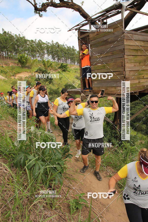 Buy your photos of the eventTrein�o Eu na Montanha Etapa Pastor Alem�o on Fotop