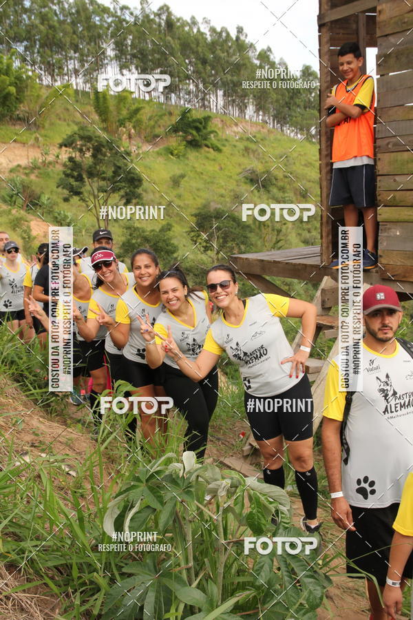 Buy your photos of the eventTrein�o Eu na Montanha Etapa Pastor Alem�o on Fotop