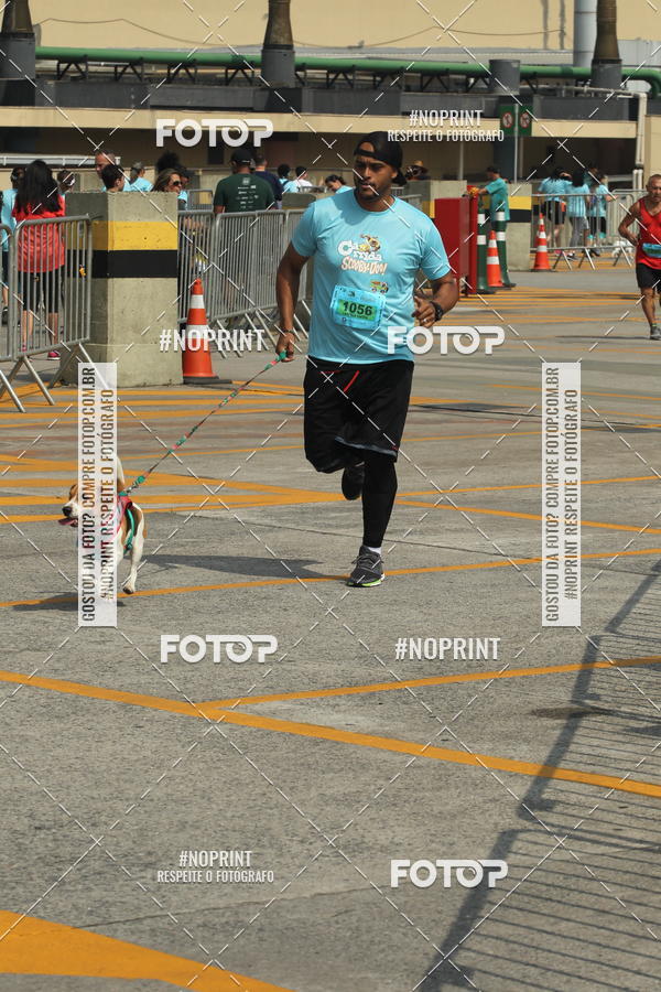 Buy your photos of the eventCorrida Scooby Doo Internacional Shopping Guarulhos 2019 on Fotop