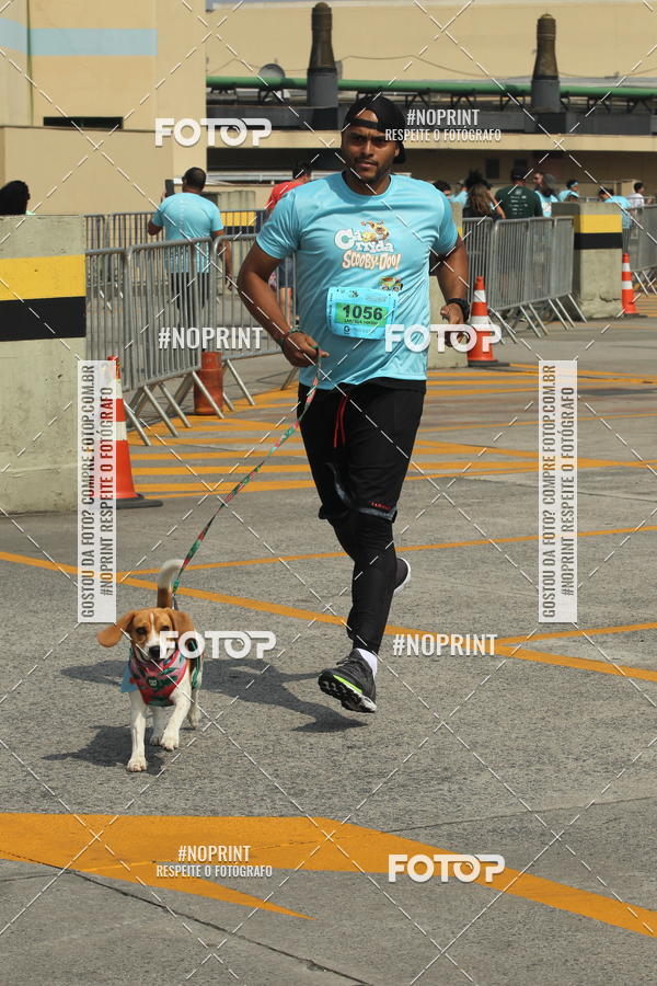 Buy your photos of the eventCorrida Scooby Doo Internacional Shopping Guarulhos 2019 on Fotop