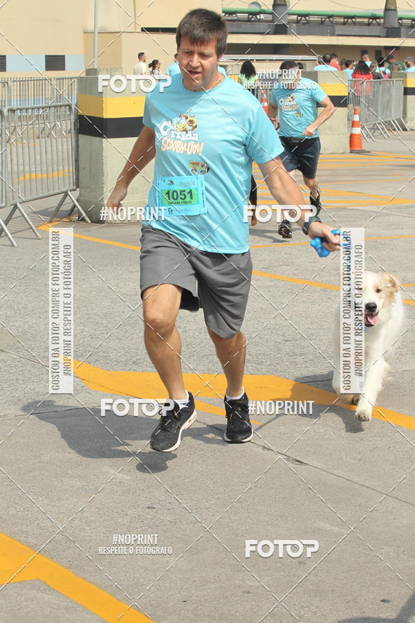 Buy your photos of the eventCorrida Scooby Doo Internacional Shopping Guarulhos 2019 on Fotop