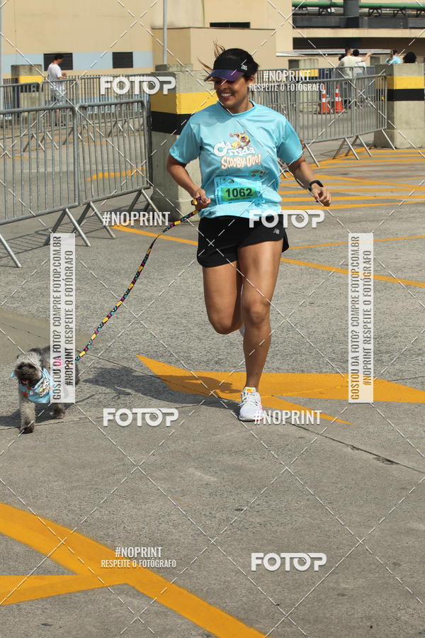 Buy your photos of the eventCorrida Scooby Doo Internacional Shopping Guarulhos 2019 on Fotop
