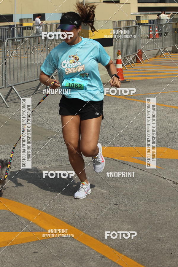 Buy your photos of the eventCorrida Scooby Doo Internacional Shopping Guarulhos 2019 on Fotop
