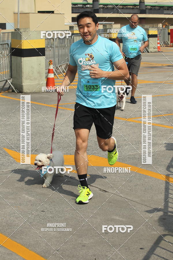 Buy your photos of the eventCorrida Scooby Doo Internacional Shopping Guarulhos 2019 on Fotop
