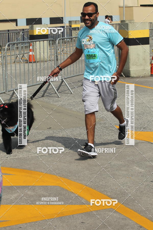 Buy your photos of the eventCorrida Scooby Doo Internacional Shopping Guarulhos 2019 on Fotop