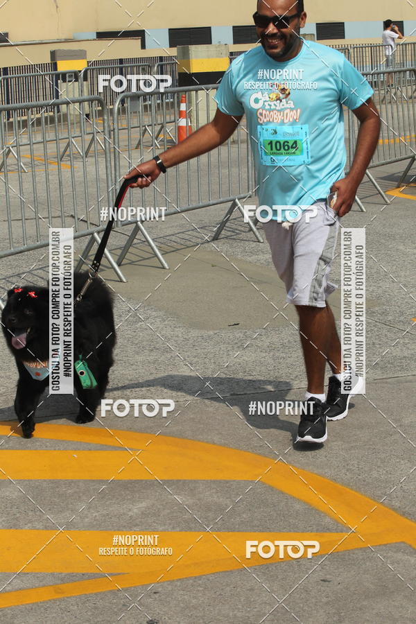 Buy your photos of the eventCorrida Scooby Doo Internacional Shopping Guarulhos 2019 on Fotop