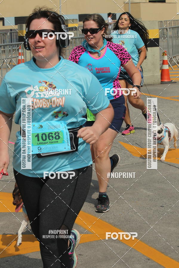 Buy your photos of the eventCorrida Scooby Doo Internacional Shopping Guarulhos 2019 on Fotop