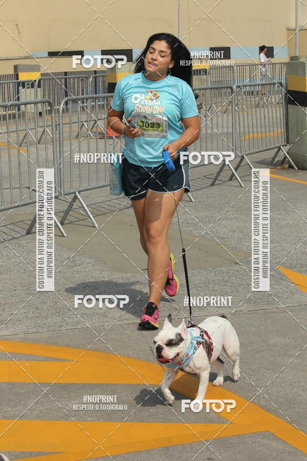 Buy your photos of the eventCorrida Scooby Doo Internacional Shopping Guarulhos 2019 on Fotop