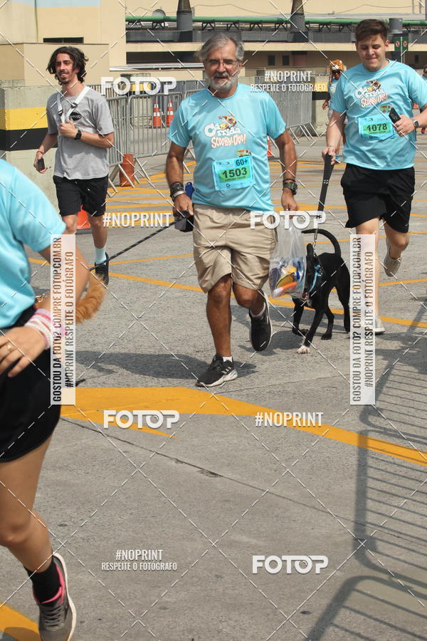 Buy your photos of the eventCorrida Scooby Doo Internacional Shopping Guarulhos 2019 on Fotop