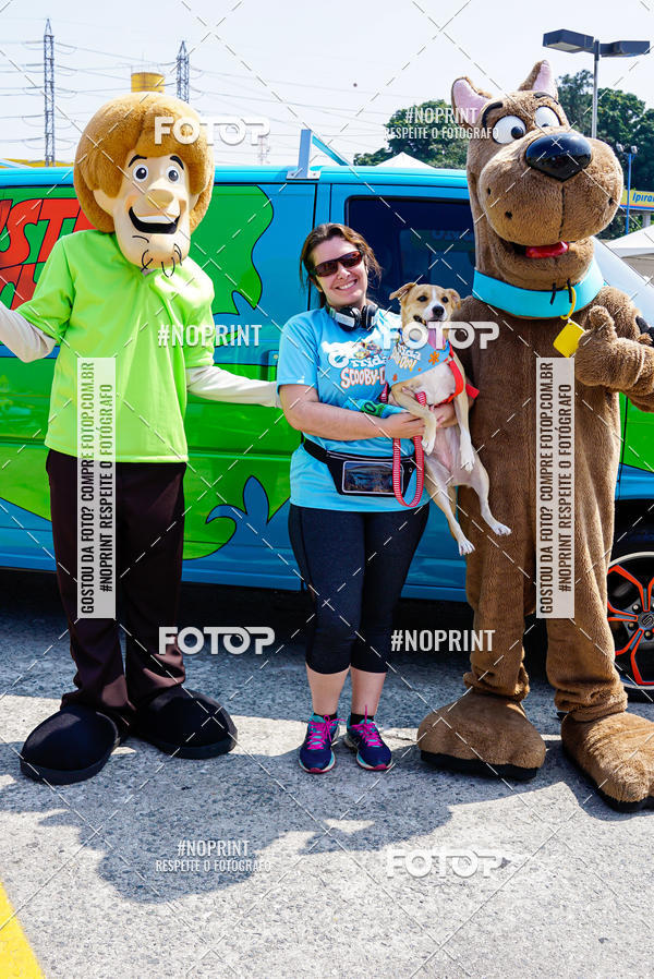 Buy your photos of the eventCorrida Scooby Doo Internacional Shopping Guarulhos 2019 on Fotop