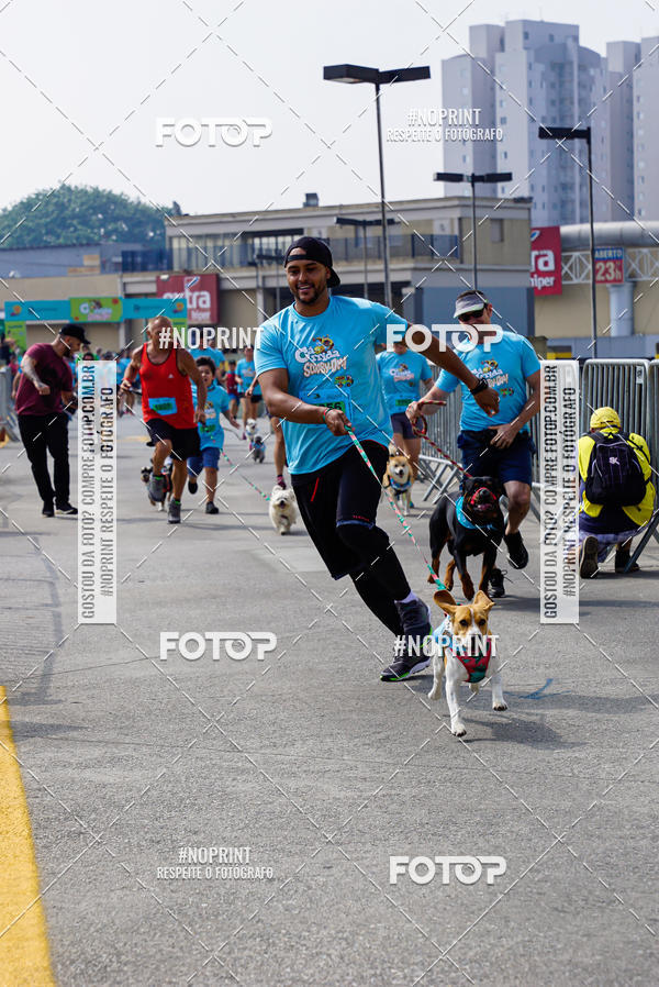Buy your photos of the eventCorrida Scooby Doo Internacional Shopping Guarulhos 2019 on Fotop