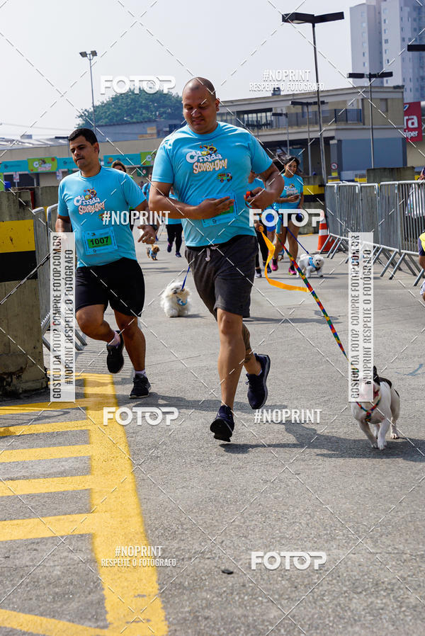 Buy your photos of the eventCorrida Scooby Doo Internacional Shopping Guarulhos 2019 on Fotop
