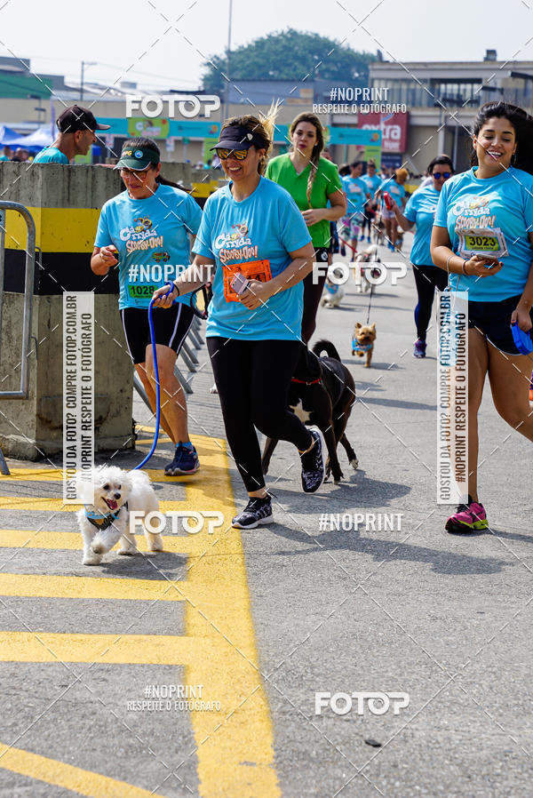 Buy your photos of the eventCorrida Scooby Doo Internacional Shopping Guarulhos 2019 on Fotop