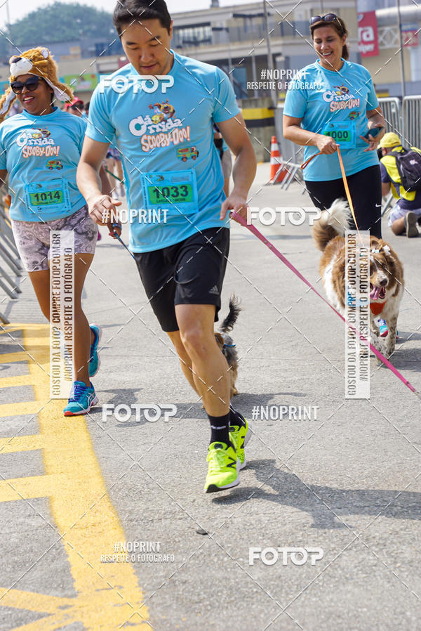 Buy your photos of the eventCorrida Scooby Doo Internacional Shopping Guarulhos 2019 on Fotop