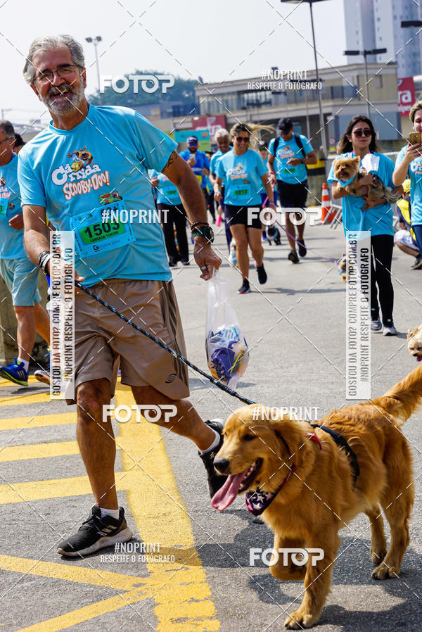 Buy your photos of the eventCorrida Scooby Doo Internacional Shopping Guarulhos 2019 on Fotop