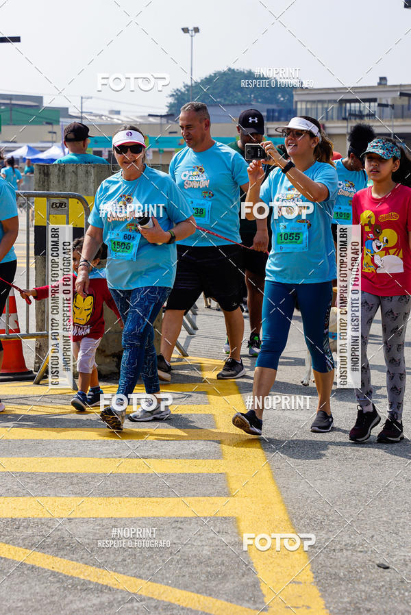 Buy your photos of the eventCorrida Scooby Doo Internacional Shopping Guarulhos 2019 on Fotop