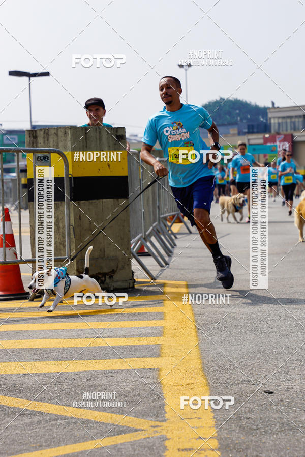 Buy your photos of the eventCorrida Scooby Doo Internacional Shopping Guarulhos 2019 on Fotop