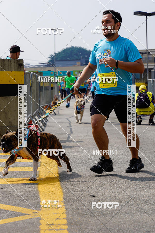 Buy your photos of the eventCorrida Scooby Doo Internacional Shopping Guarulhos 2019 on Fotop