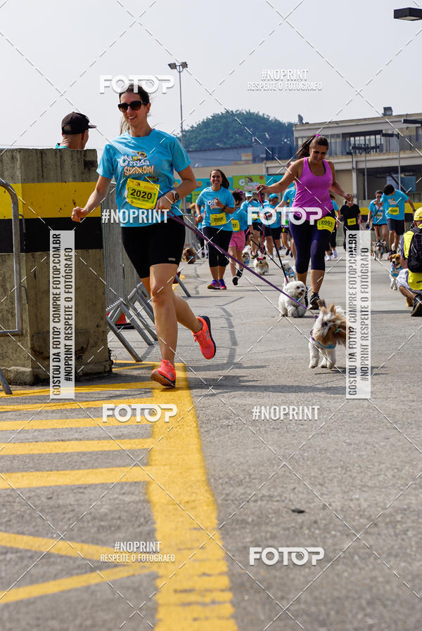 Buy your photos of the eventCorrida Scooby Doo Internacional Shopping Guarulhos 2019 on Fotop