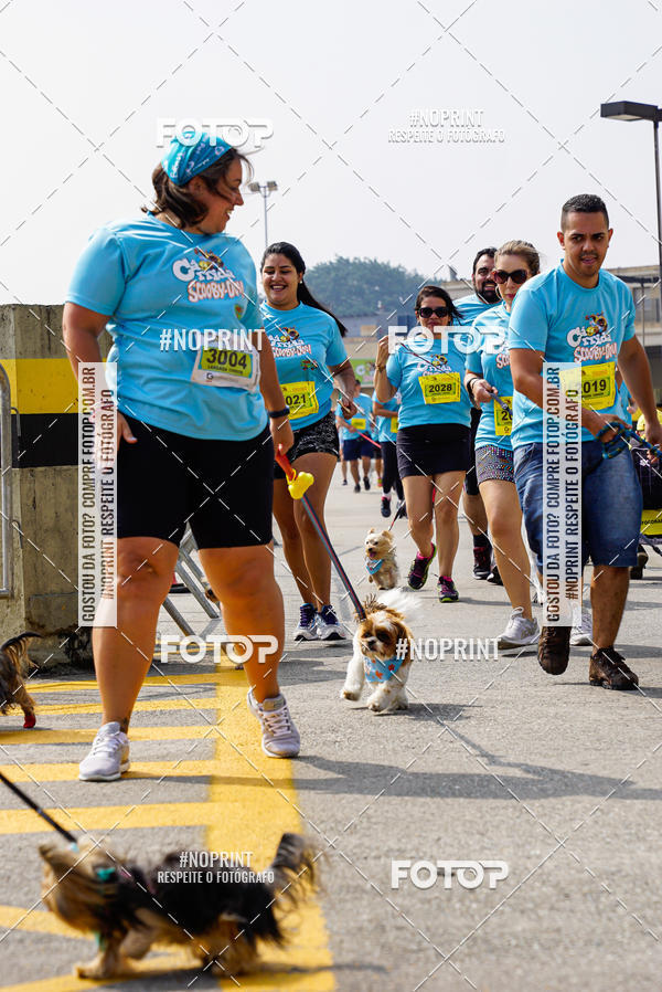 Buy your photos of the eventCorrida Scooby Doo Internacional Shopping Guarulhos 2019 on Fotop