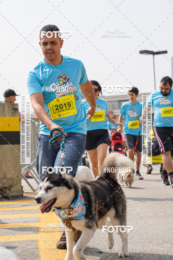 Buy your photos of the eventCorrida Scooby Doo Internacional Shopping Guarulhos 2019 on Fotop