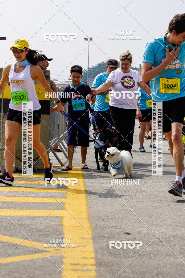 Buy your photos of the eventCorrida Scooby Doo Internacional Shopping Guarulhos 2019 on Fotop