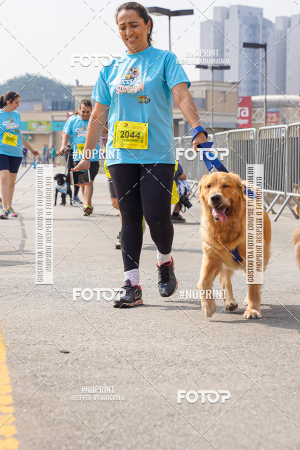 Buy your photos of the eventCorrida Scooby Doo Internacional Shopping Guarulhos 2019 on Fotop