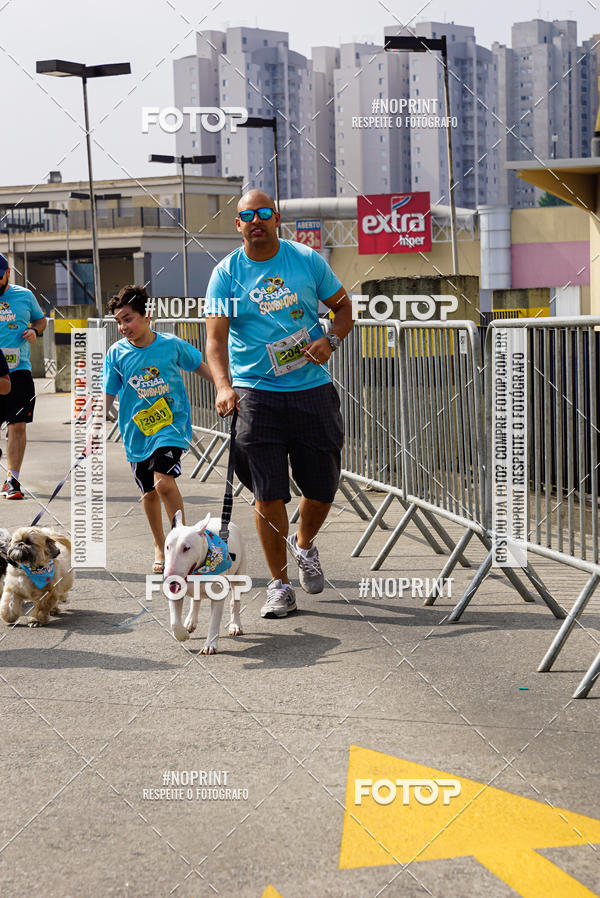 Buy your photos of the eventCorrida Scooby Doo Internacional Shopping Guarulhos 2019 on Fotop