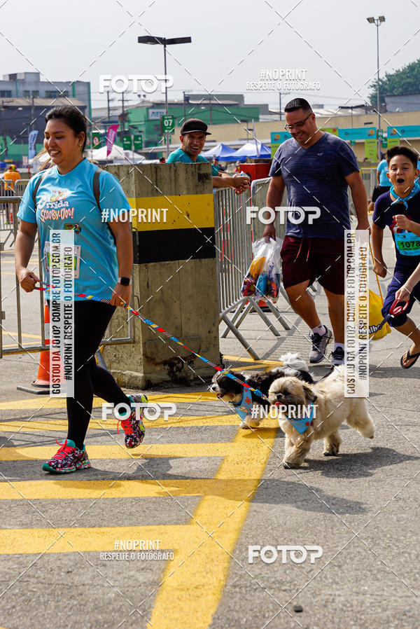 Buy your photos of the eventCorrida Scooby Doo Internacional Shopping Guarulhos 2019 on Fotop